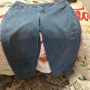 Classic Denim Women's Straight Leg Jeans